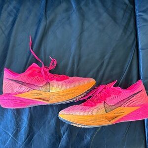 Nike Pink and Orange Women's Athletic Shoes